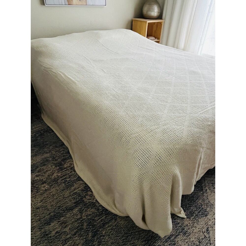 White Cotton Waffle Weave Blanket King USA WPL 1675 Vintage Diamond 25 Beacon ? - Picture 12 of 16